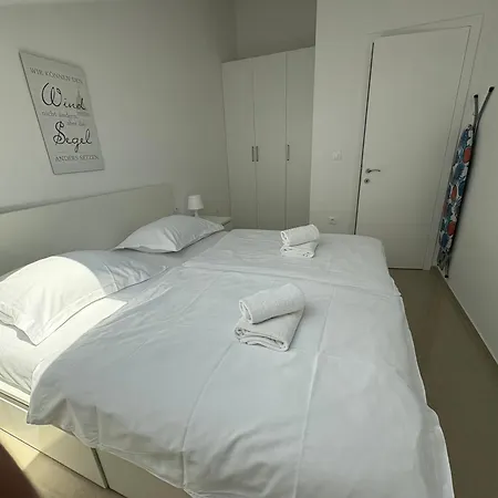 Aqua S Bazenom Apartament